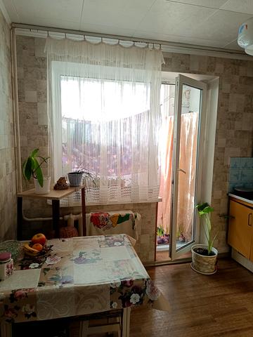 Голосіївський просп. (40-річчя Жовтня), 21