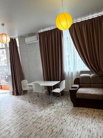 Аркадійське плато вул. (Гагаринське плато), 9