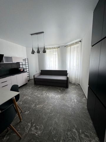 Професорська вул., 18