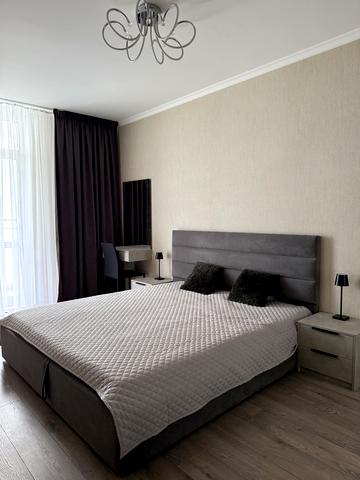 Вишгородська вул., 45