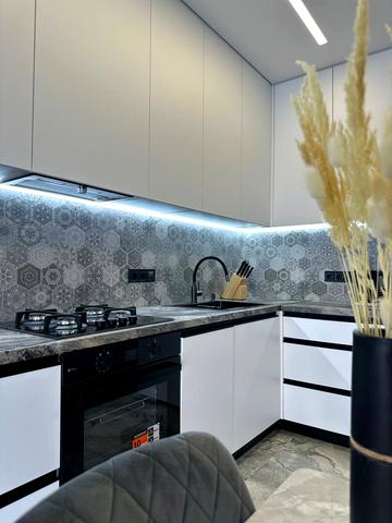 Сімейна вул., 4