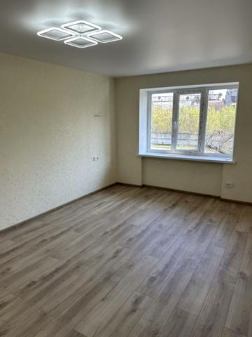 Івана Похитонова вул., 9