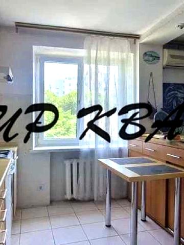 майдан Незалежності пл., 1Б