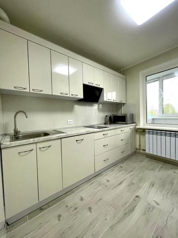 Науки просп. (Гагаріна), 120