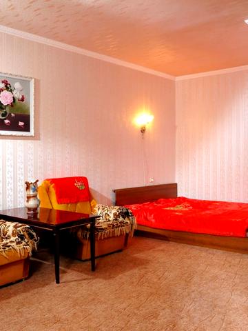 Вітряні Гори вул., 17