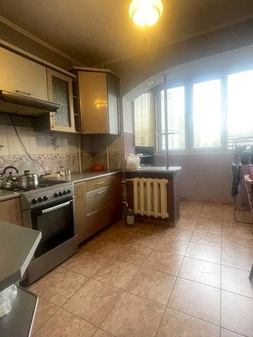 Володимира Івасюка вул., 58