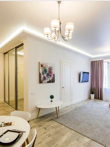 Дніпровська набережна вул., 14-Б