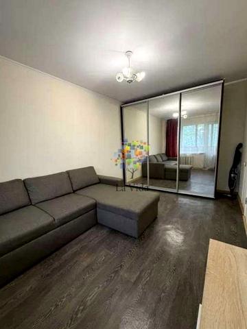 Соборності просп. (Воззєднання), 13-А