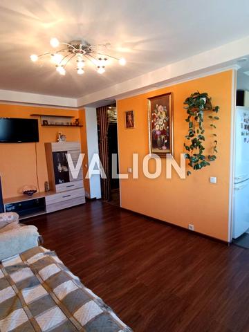 Миколи Ушакова вул., 8