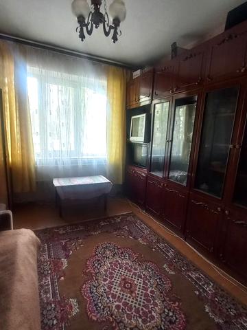 Андрія Мельника вул., 16