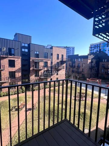 Юліана Пелеша вул., 5, к1