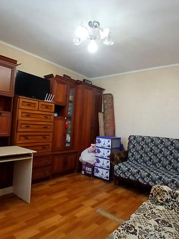 Парусна вул. (Героїв Сталінграду), 7