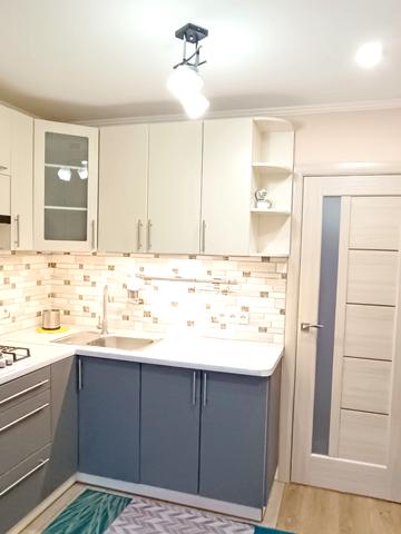 Південно-Кільцева вул., 7