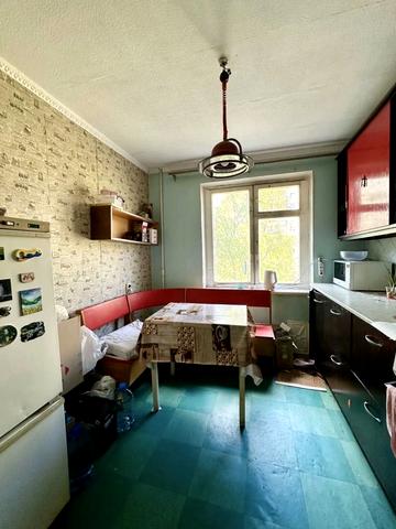 Сонячна Набережна вул. (Маршала Малиновського), 12