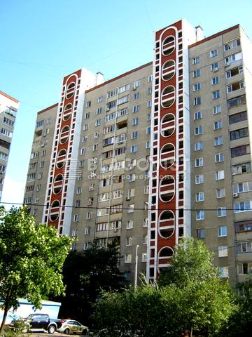 Степана Олійника вул., 13