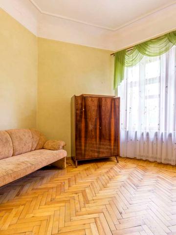 Куликівська вул. (Мельникова), 8