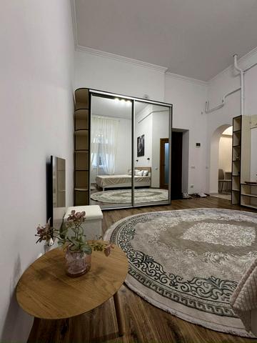 Братів Руснаків вул., 21