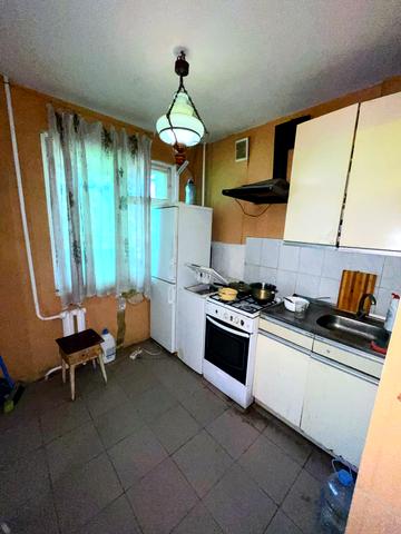 Небесної Сотні просп. (Маршала Жукова), 53