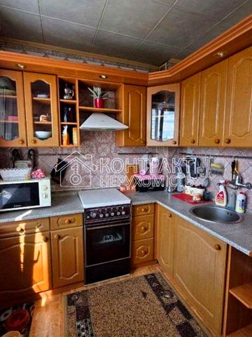 Академіка Павлова вул., 132