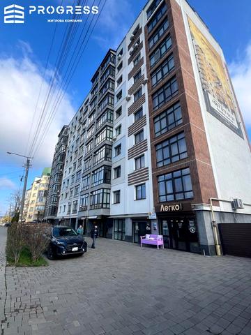 Берегова вул., 18