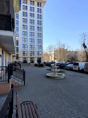 Івана Виговського вул. (Терешкової), 5б