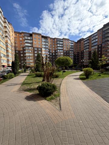 Зарічанська вул., 11л