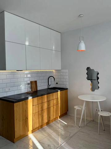 Камянська вул. (Дніпродзержинська), 6