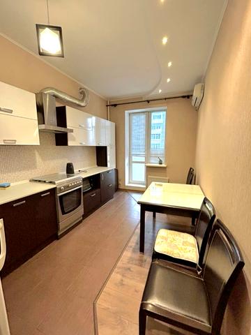 Людвіга Свободи просп., 50