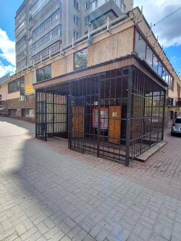 Бочарова вул., 1
