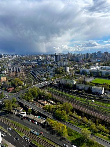 Берестейський просп. (Перемоги), 11 к1