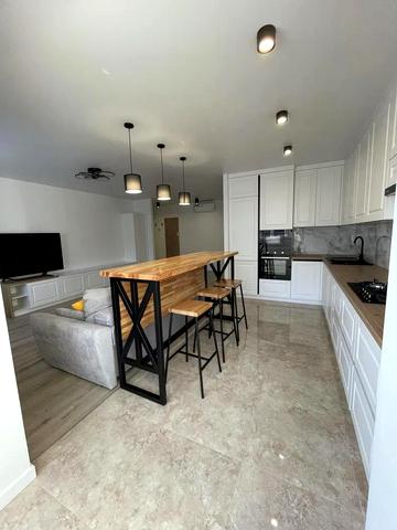 Івана Пулюя вул., 40, к. 1