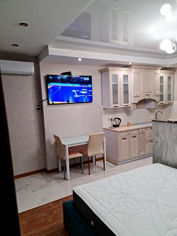 Петропавлівська вул., (Будинок)