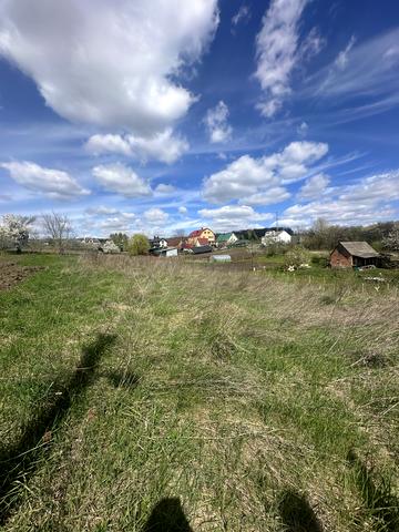 радісна, 27