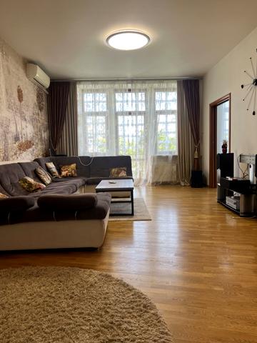 Ярослава Мудрого вул. (Петровського), 36