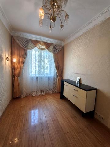 Капітана Кузнєцова вул., 28