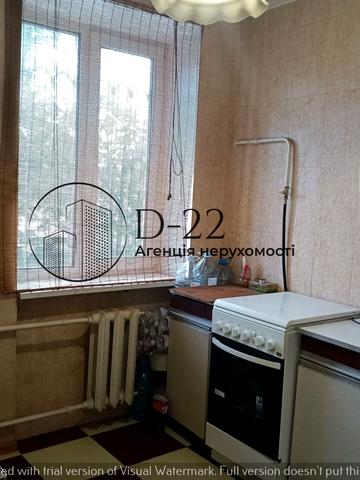 Леоніда Каденюка просп. (Юрія Гагаріна), 3