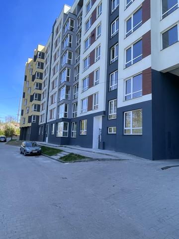 Володимира Великого вул., (Будинок 2)