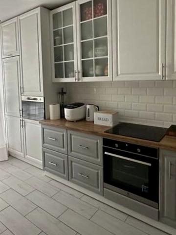 Трамвайна вул. (Революційна), 3в