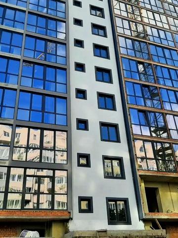 Тернопільська вул., 42а