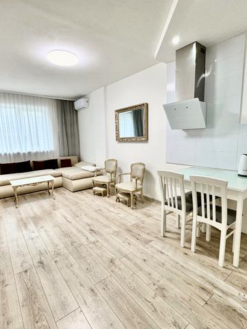 Петра Григоренка просп. (Маршала Жукова), 2ж