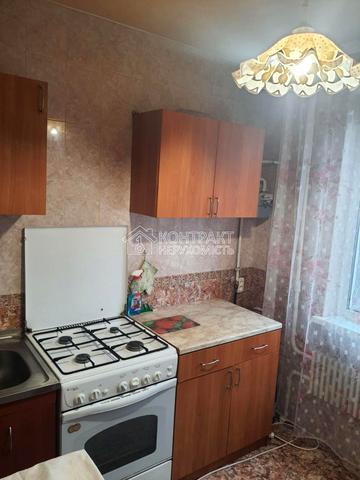 Академіка Павлова вул., 134б