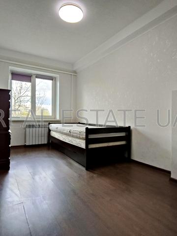 Васильківська вул., 49