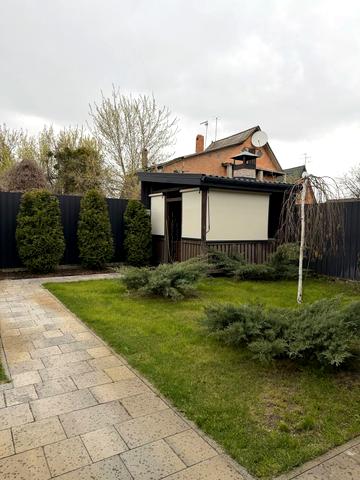 Садова вул., 100