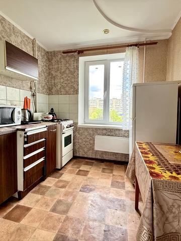 Сержа Лифаря вул. (Олександра Сабурова), 17-А