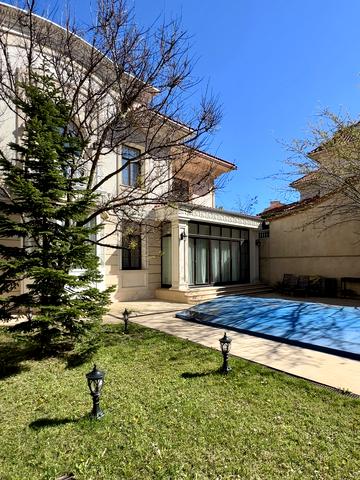 Дмитріївська вул. (Дмитрія Донського), 5