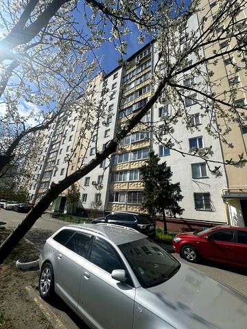 Головатого вул., 8