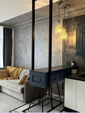 Валерія Самофалова вул. (Каманіна), 16-А/6