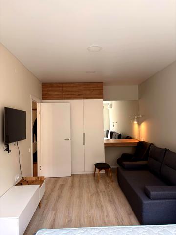 Західна вул., 10