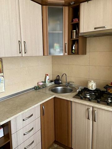 Металургів просп., 22