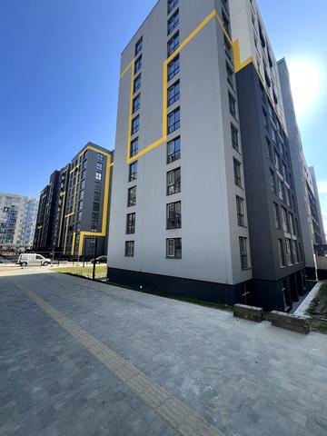 Залізнична вул., (Будинок 11)